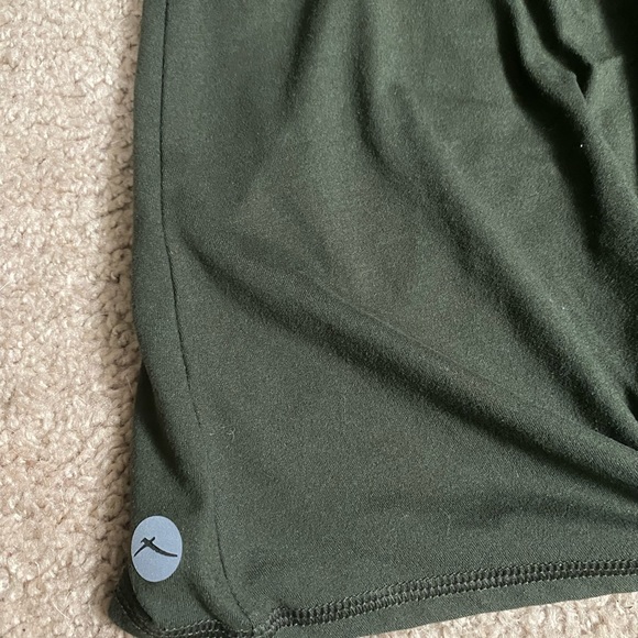 Workout tank - Picture 5 of 5